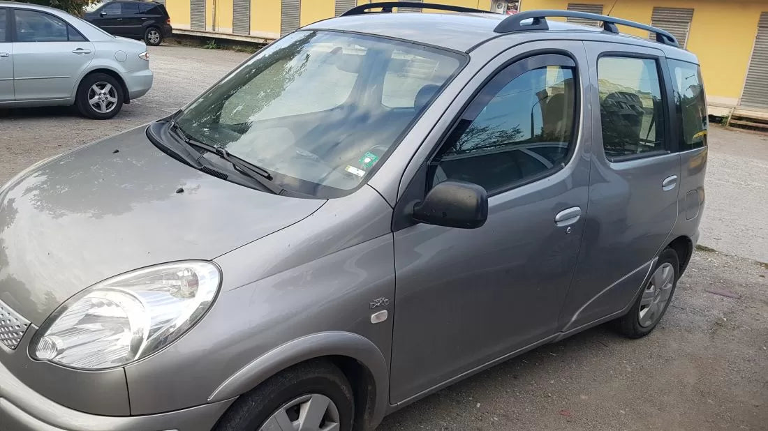 Ветробрани за TOYOTA YARIS VERSO(1999+)5 врати-2бр. предни